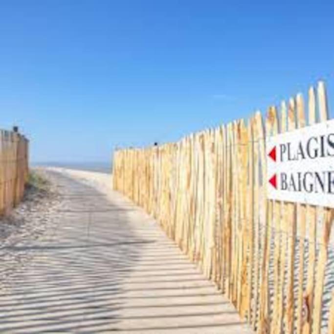 L'Adantho, A Deux Pas De La Plage Hauteville-sur-Mer エクステリア 写真